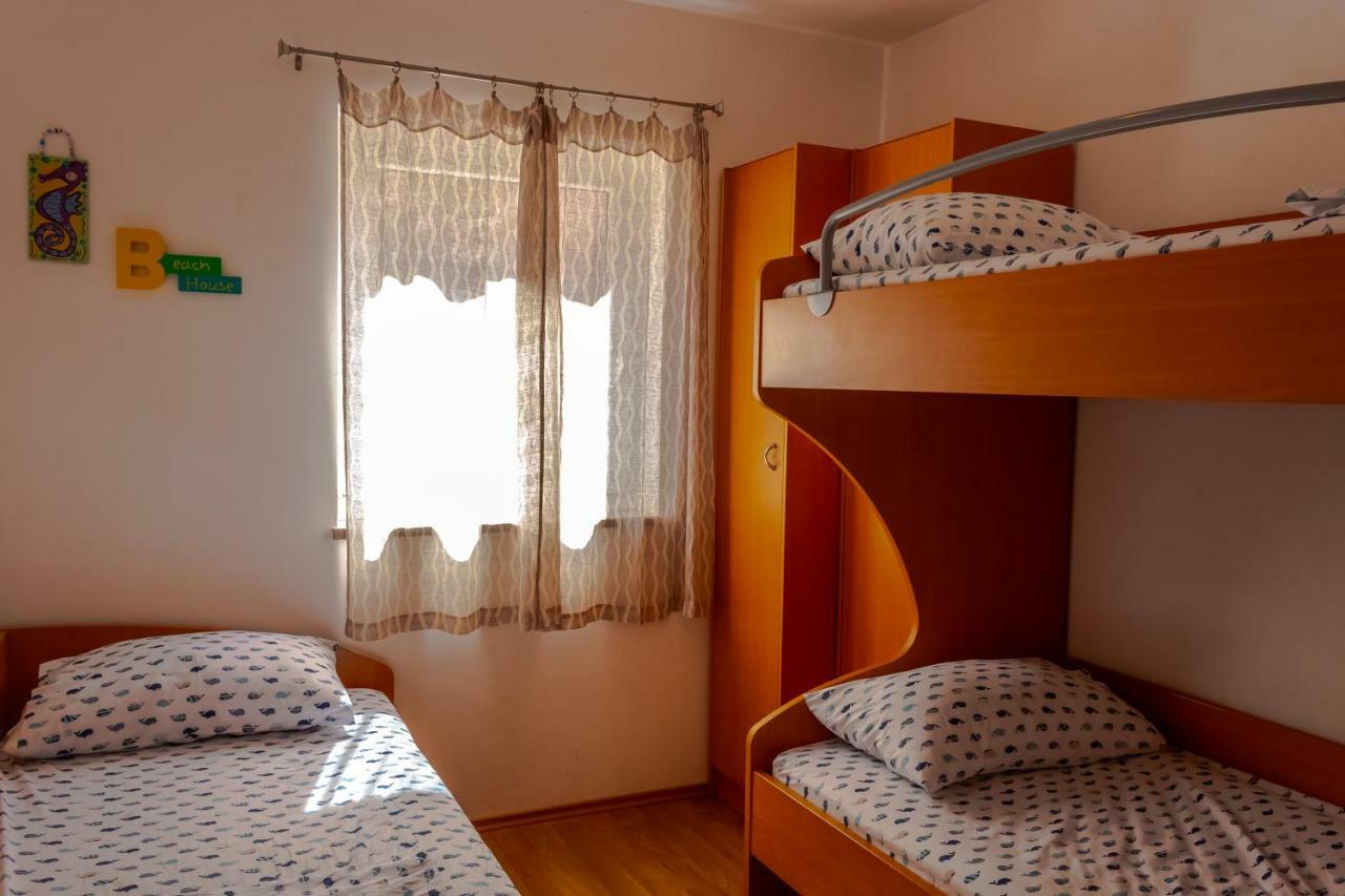 Ferienwohnung Abby Kornić Exterior foto