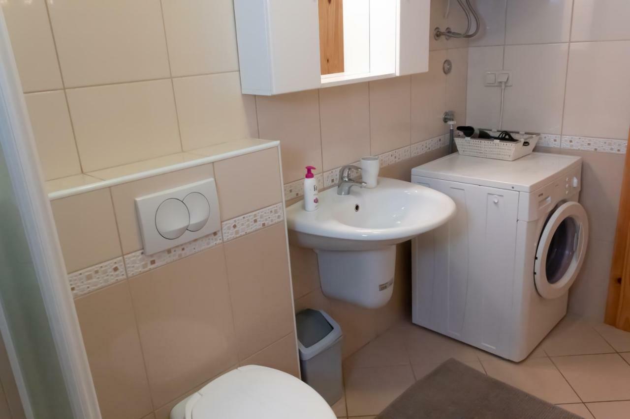 Ferienwohnung Abby Kornić Exterior foto
